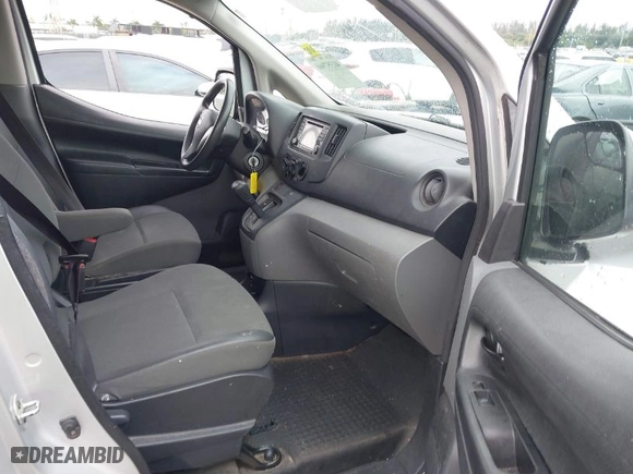 2018 Nissan NV200 Compact Cargo S with VIN 3N6CM0KN6JK691519, listed as a IAAI auction lot 41357960 with 130,112 mi miles. Bid and sale history available at carsss.com. Image 5.