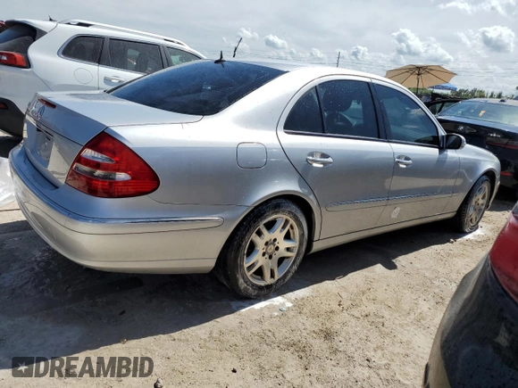 2003 Mercedes-Benz E-Class 3.2L with VIN WDBUF65J13A184981, listed as a Copart auction lot 73947224 with 0 mi miles and Non Repairable. Bid and sale history available at carsss.com. Image 3.