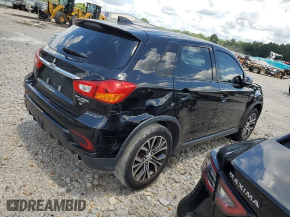 2018 Mitsubishi Outlander SE with VIN JA4AP3AW1JU015633, listed as a Copart auction lot 64903445 with Not provided miles and Clean title. Bid and sale history available at DreamBid. Image 3.