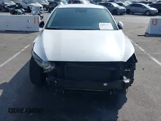 2021 Kia Forte LXS z VIN 3KPF24AD3ME299221, wystawiony jako IAAI lot #41893062 z przebiegiem 62 961 mil mil oraz . Historia ofert i sprzedaży dostępna na DreamBid. Obrazek 6.
