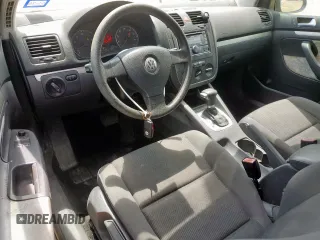 2008 Volkswagen Rabbit S z VIN WVWBA71K98W314284, wystawiony jako Copart lot #59814995 z przebiegiem 122 117 mil mil oraz Szkoda całkowita • Salvage title. Historia ofert i sprzedaży dostępna na DreamBid. Obrazek 8.