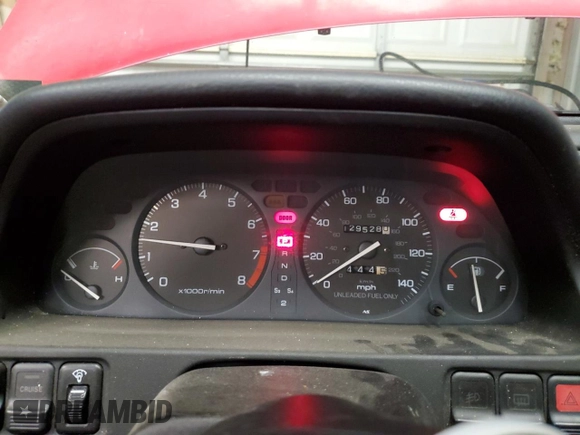 1993 Acura Integra z VIN JH4DA9462PS023925, wystawiony jako Copart lot #89046995 z przebiegiem 129 528 mil mil oraz Szkoda całkowita • Salvage title. Historia ofert i sprzedaży dostępna na DreamBid. Obrazek 9.