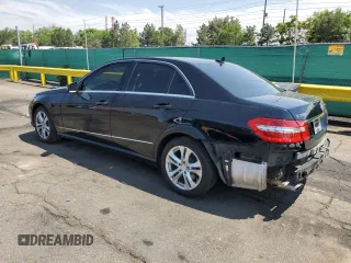 2011 Mercedes-Benz E 350 Luxury с VIN WDDHF8HB9BA476126, выставлен на аукционе Copart как лот 59591135 с пробегом 113 368 миль миль и Списание • Salvage title. История ставок и продаж доступна на DreamBid. Изображение 2.