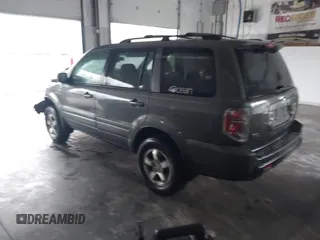 2007 Honda Pilot EX with VIN 2HKYF18447H527065, listed as a IAAI auction lot 41727398 with 147,121 mi miles. Bid and sale history available at carsss.com. Image 3.
