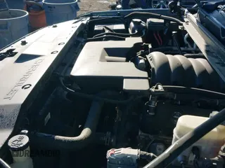 2016 Chevrolet Suburban LT с VIN 1GNSKHKCXGR357403, выставлен на аукционе IAAI как лот 41700139 с пробегом 169 173 миль миль и . История ставок и продаж доступна на DreamBid. Изображение 20.