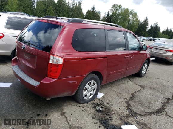 2010 Kia Sedona LX with VIN KNDMG4C32A6346589, listed as a Copart auction lot 53001474 with 139,923 mi miles and Salvage Title. Bid and sale history available at carsss.com. Image 3.