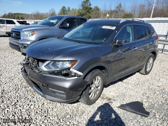 2019 Nissan Rogue SL with VIN 5N1AT2MT9KC702715, listed as a Copart auction lot 47411585 with 140,274 mi miles and Salvage Title. Bid and sale history available at carsss.com. Image 1.