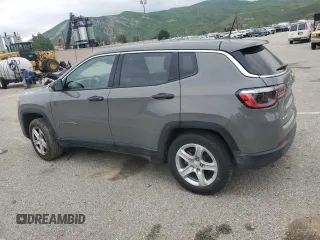 2023 Jeep Compass Sport z VIN 3C4NJDAN8PT516673, wystawiony jako Copart lot #50923195 z przebiegiem 84 875 mil mil oraz Szkoda całkowita • Salvage title. Historia ofert i sprzedaży dostępna na DreamBid. Obrazek 2.