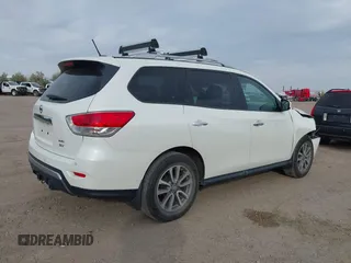 2016 Nissan Pathfinder SV with VIN 5N1AR2MM6GC620861, listed as a IAAI auction lot 40501234 with 107,424 mi miles and . Bid and sale history available at DreamBid. Image 4.