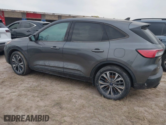 2022 Ford Escape SE z VIN 1FMCU0G68NUB97989, wystawiony jako IAAI lot #41954622 z przebiegiem Nie podano mil oraz . Historia ofert i sprzedaży dostępna na DreamBid. Obrazek 14.