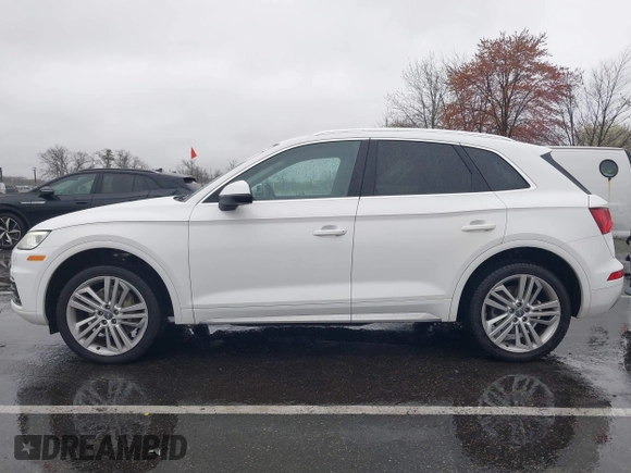 2018 Audi Q5 Premium Plus with VIN WA1BNAFY2J2111095, listed as a IAAI auction lot 41977544 with 107,852 mi miles. Bid and sale history available at carsss.com. Image 14.