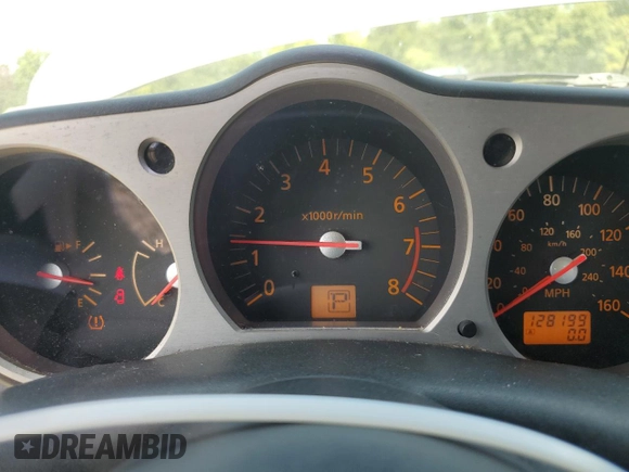 2005 Nissan 350Z with VIN JN1AZ34D85M608232, listed as a Copart auction lot 69145384 with 128,199 mi miles and Clean Title. Bid and sale history available at DreamBid. Image 9.