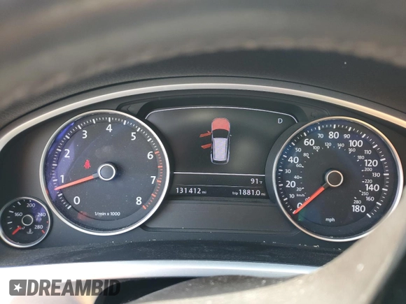 2013 Volkswagen Touareg Lux с VIN WVGEF9BP0DD002456, выставлен на аукционе Copart как лот 56034435 с пробегом 131 412 миль миль и Списание • Salvage title. История ставок и продаж доступна на DreamBid. Изображение 9.