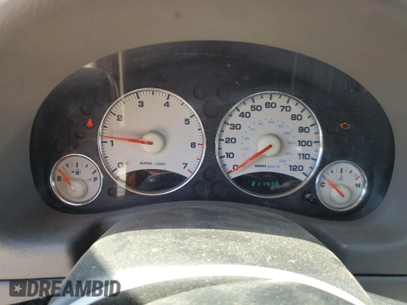 2004 Jeep Liberty Limited with VIN 1J4GK58K94W180913, listed as a Copart auction lot 63317785 with 211,436 mi miles and Clean title. Bid and sale history available at DreamBid. Image 9.