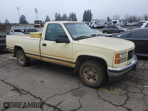 1997 GMC Sierra 1500 with VIN 1GTGC24R4VZ546832, listed as a Copart auction lot 87954535 with 411,941 mi miles and Clean Title. Bid and sale history available at DreamBid. Image 4.