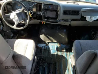 2001 Chevrolet Express with VIN 1GAGG25R411191665, listed as a Copart auction lot 49011535 with Not Provided miles and Salvage Title. Bid and sale history available at carsss.com. Image 8.