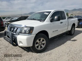 2011 Nissan Titan Pro-4X z VIN 1N6AA0CC0BN306075, wystawiony jako Copart lot #59435375 z przebiegiem 152 748 mil mil oraz Czysty tytuł • Clean title. Historia ofert i sprzedaży dostępna na DreamBid. Obrazek 1.