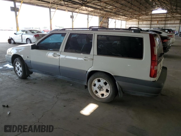 2000 Volvo V70 с VIN YV1LZ56D1Y2655112, выставлен на аукционе Copart как лот 60082325 с пробегом Не указан миль и Чистый • Clean title. История ставок и продаж доступна на DreamBid. Изображение 2.