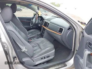 2010 Lincoln MKZ with VIN 3LNHL2JC6AR647028, listed as a IAAI auction lot 42241493 with 151,175 mi miles and . Bid and sale history available at DreamBid. Image 5.