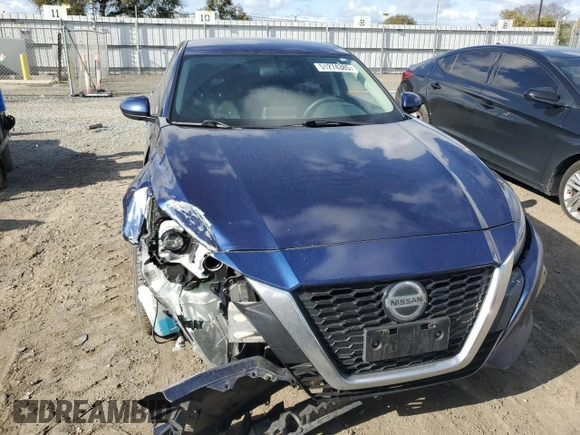 2019 Nissan Altima S with VIN 1N4BL4BV3KN324121, listed as a Copart auction lot 51274385 with 96,033 mi miles and Salvage Title. Bid and sale history available at DreamBid. Image 5.
