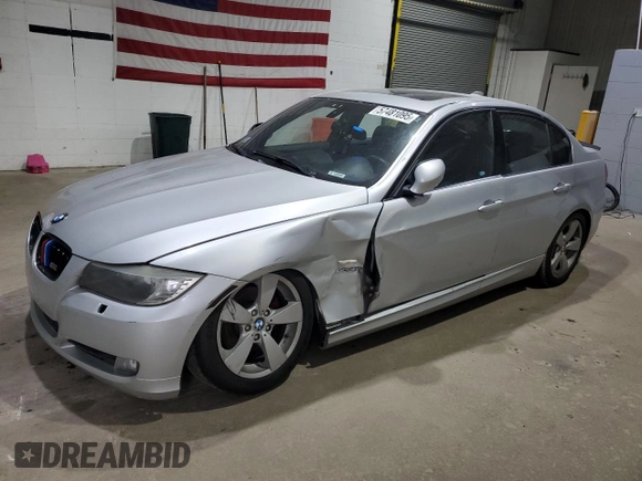 2010 BMW 3 Series 328i xDrive с VIN WBAPK5C53AA646963, выставлен на аукционе Copart как лот 57481095 с пробегом 197 165 миль миль и Списание • Salvage title. История ставок и продаж доступна на DreamBid. Изображение 1.