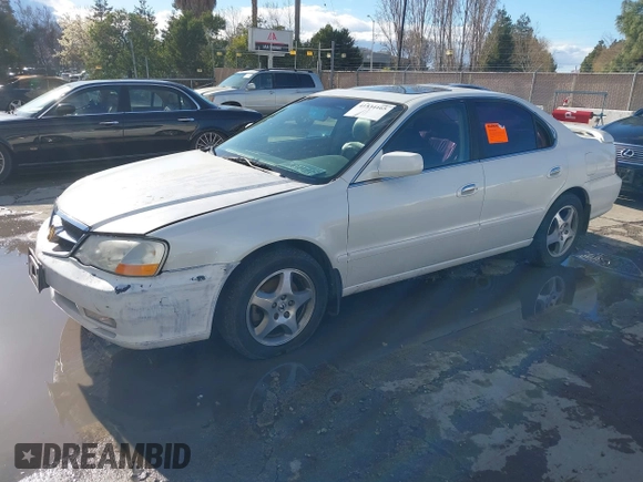 2002 Acura TL w/Navigation with VIN 19UUA56722A019597, listed as a IAAI auction lot 41534165 with 263,064 mi miles. Bid and sale history available at carsss.com. Image 2.
