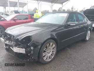 2008 Mercedes-Benz E-Class Sport 5.5L with VIN WDBUF72X88B201047, listed as a IAAI auction lot 41783805 with 115,646 mi miles. Bid and sale history available at carsss.com. Image 18.