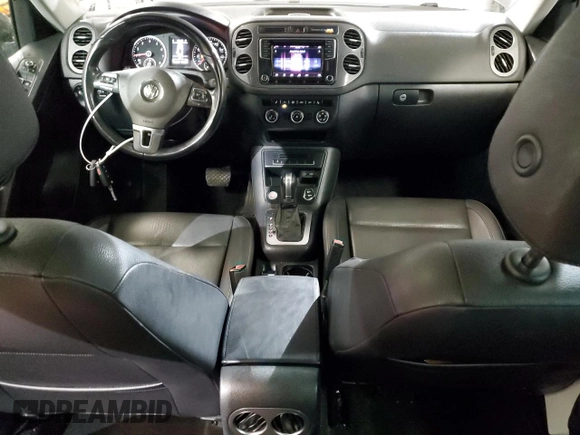 2016 Volkswagen Tiguan SEL with VIN WVGAV7AX0GW596482, listed as a Copart auction lot 50121345 with 104,643 mi miles and Salvage Title. Bid and sale history available at DreamBid. Image 8.