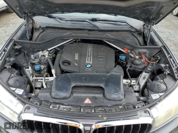 2014 BMW X5 xDrive35d with VIN 5UXKS4C58E0J96793, listed as a Copart auction lot 49045595 with 84,641 mi miles and Clean Title. Bid and sale history available at carsss.com. Image 12.