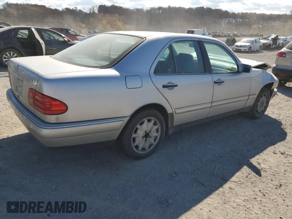 1999 Mercedes-Benz E-Class with VIN WDBJF82H3XX025477, listed as a Copart auction lot 78813364 with 235,541 mi miles and Salvage Title. Bid and sale history available at carsss.com. Image 3.