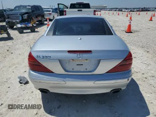2006 Mercedes-Benz SL 500 z VIN WDBSK75F86F117595, wystawiony jako Copart lot #52506965 z przebiegiem 114 142 mil mil oraz Szkoda całkowita • Salvage title. Historia ofert i sprzedaży dostępna na DreamBid. Obrazek 6.