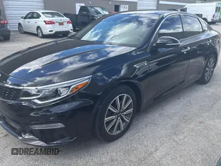 2020 Kia Optima EX Premium with VIN 5XXGU4L11LG395131, listed as a Copart auction lot 46307065 with 39,488 mi miles and Salvage Title. Bid and sale history available at carsss.com. Image 2.