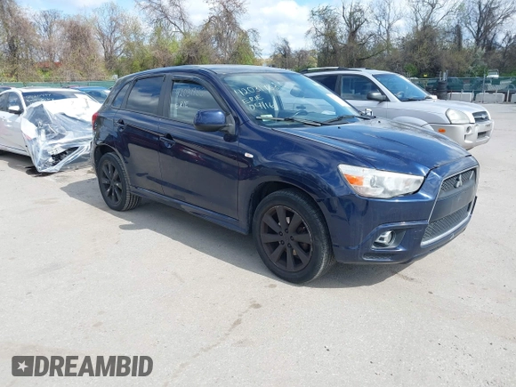 2012 Mitsubishi Outlander Sport SE with VIN JA4AR4AU8CZ001183, listed as a IAAI auction lot 42031983 with 175,839 mi miles. Bid and sale history available at carsss.com. Image 1.
