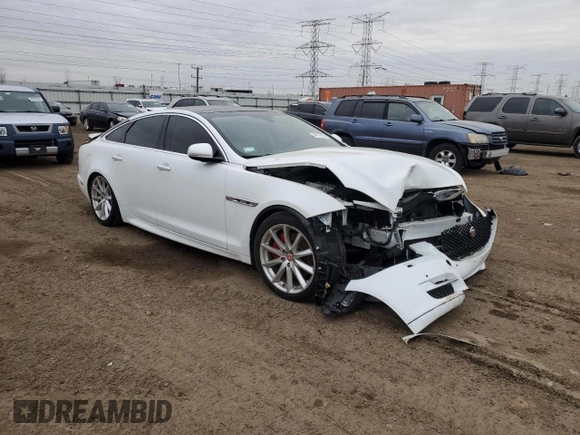 2016 Jaguar XJ R-Sport с VIN SAJWJ1CD9G8V92958, выставлен на аукционе Copart как лот 44177915 с пробегом Не указан миль и Списание • Salvage title. История ставок и продаж доступна на DreamBid. Изображение 4.