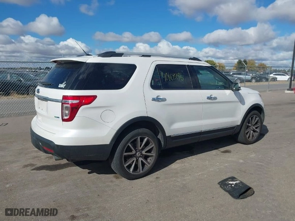 2014 Ford Explorer Limited with VIN 1FM5K8F80EGC23564, listed as a IAAI auction lot 40603196 with 62,928 mi miles. Bid and sale history available at carsss.com. Image 4.