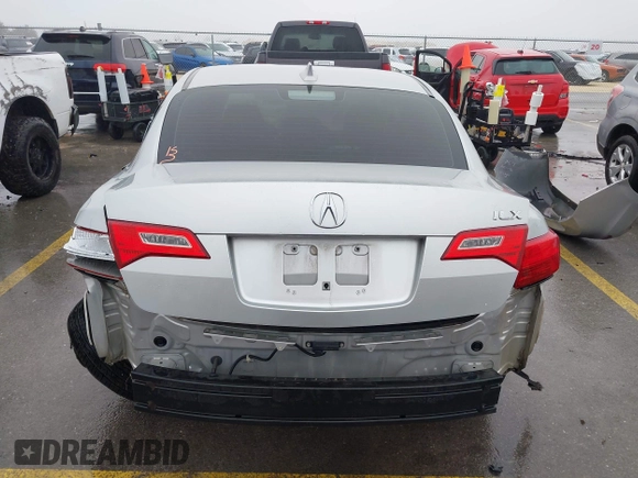 2013 Acura ILX with VIN 19VDE1F3XDE021230, listed as a IAAI auction lot 41586378 with 207,274 mi miles. Bid and sale history available at carsss.com. Image 17.