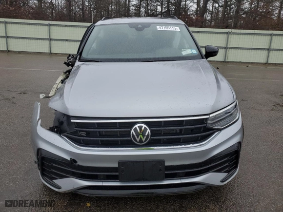 2024 Volkswagen Tiguan SE R-Line Black with VIN 3VV8B7AX5RM059395, listed as a Copart auction lot 47109115 with 5,652 mi miles and Salvage Title. Bid and sale history available at carsss.com. Image 5.