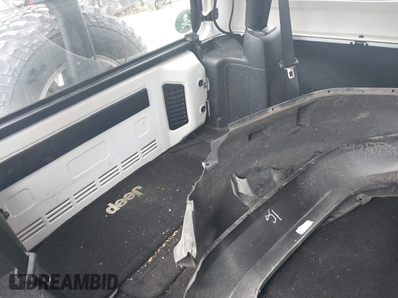 2016 Jeep Wrangler Rubicon с VIN 1C4HJWCG5GL236700, выставлен на аукционе IAAI как лот 42472940 с пробегом 67 759 миль миль и . История ставок и продаж доступна на DreamBid. Изображение 8.