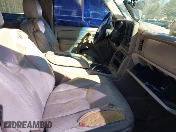 2004 GMC Yukon XL SLT with VIN 3GKEC16Z34G260469, listed as a IAAI auction lot 41557188 with 203,233 mi miles. Bid and sale history available at carsss.com. Image 5.
