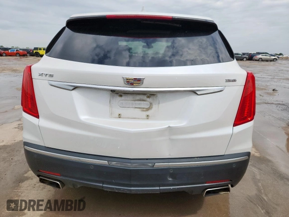 2017 Cadillac XT5 Luxury FWD z VIN 1GYKNBRSXHZ141251, wystawiony jako Copart lot #63387705 z przebiegiem 226 730 mil mil oraz Szkoda całkowita • Salvage title. Historia ofert i sprzedaży dostępna na DreamBid. Obrazek 6.