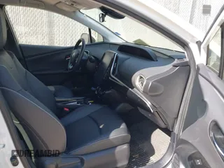 2022 Toyota Prius LE z VIN JTDKAMFP3N3202936, wystawiony jako IAAI lot #42238577 z przebiegiem 38 065 mil mil oraz . Historia ofert i sprzedaży dostępna na DreamBid. Obrazek 5.