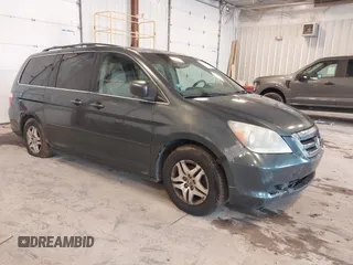 2005 Honda Odyssey EX-L with VIN 5FNRL38625B001121, listed as a IAAI auction lot 42331435 with Not provided miles and . Bid and sale history available at DreamBid. Image 1.