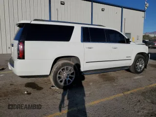 2019 GMC Yukon XL Denali with VIN 1GKS1HKJ7KR183796, listed as a Copart auction lot 45000235 with 83,931 mi miles and Salvage Title. Bid and sale history available at carsss.com. Image 3.