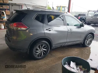 2015 Nissan Rogue SL z VIN 5N1AT2MV9FC845509, wystawiony jako IAAI lot #42076032 z przebiegiem 154 151 mil mil oraz . Historia ofert i sprzedaży dostępna na DreamBid. Obrazek 4.