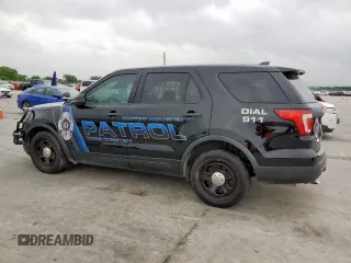 2016 Ford Police Interceptor Utility z VIN 1FM5K8AR5GGD16437, wystawiony jako Copart lot #55273485 z przebiegiem 134 199 mil mil oraz Czysty tytuł • Clean title. Historia ofert i sprzedaży dostępna na DreamBid. Obrazek 2.
