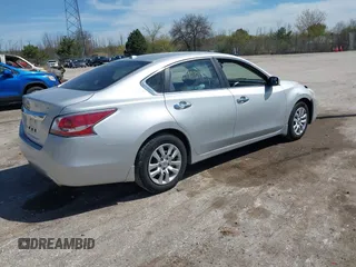 2015 Nissan Altima SL z VIN 1N4AL3AP2FC276525, wystawiony jako IAAI lot #42190347 z przebiegiem 223 582 mil mil oraz . Historia ofert i sprzedaży dostępna na DreamBid. Obrazek 4.