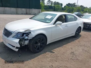 2008 Lexus LS 600h L with VIN JTHDU46F385005344, listed as a IAAI auction lot 42415220 with 109,971 mi miles and . Bid and sale history available at DreamBid. Image 18.