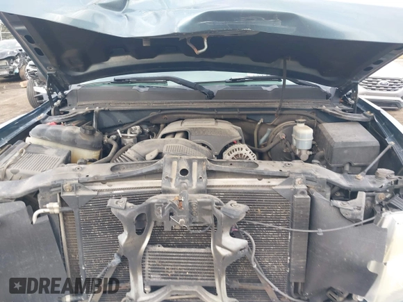 2010 Chevrolet Silverado 1500 LT with VIN 1GCSCSE09AZ206340, listed as a IAAI auction lot 41821309 with 190,720 mi miles and . Bid and sale history available at DreamBid. Image 10.