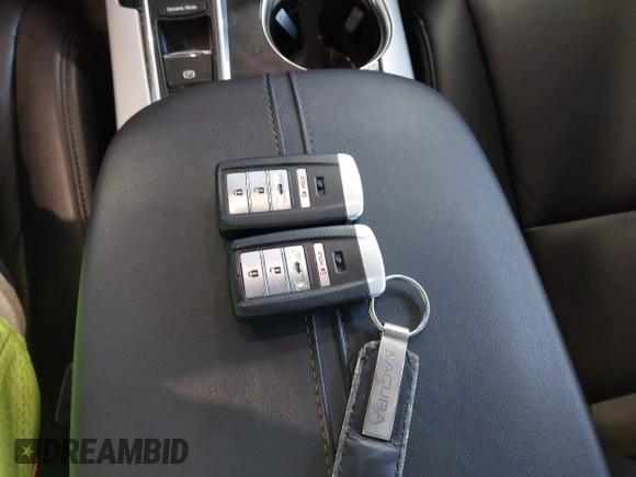 2018 Acura TLX with VIN 19UUB1F33JA008710, listed as a IAAI auction lot 41772704 with 111,533 mi miles and . Bid and sale history available at DreamBid. Image 11.