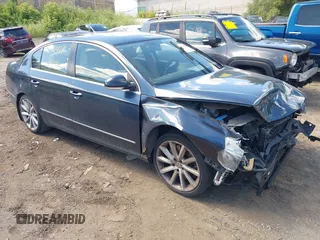 2008 Volkswagen Passat VR6 with VIN WVWDU73C78E053569, listed as a IAAI auction lot 42761428 with 223,296 mi miles and . Bid and sale history available at DreamBid. Image 1.